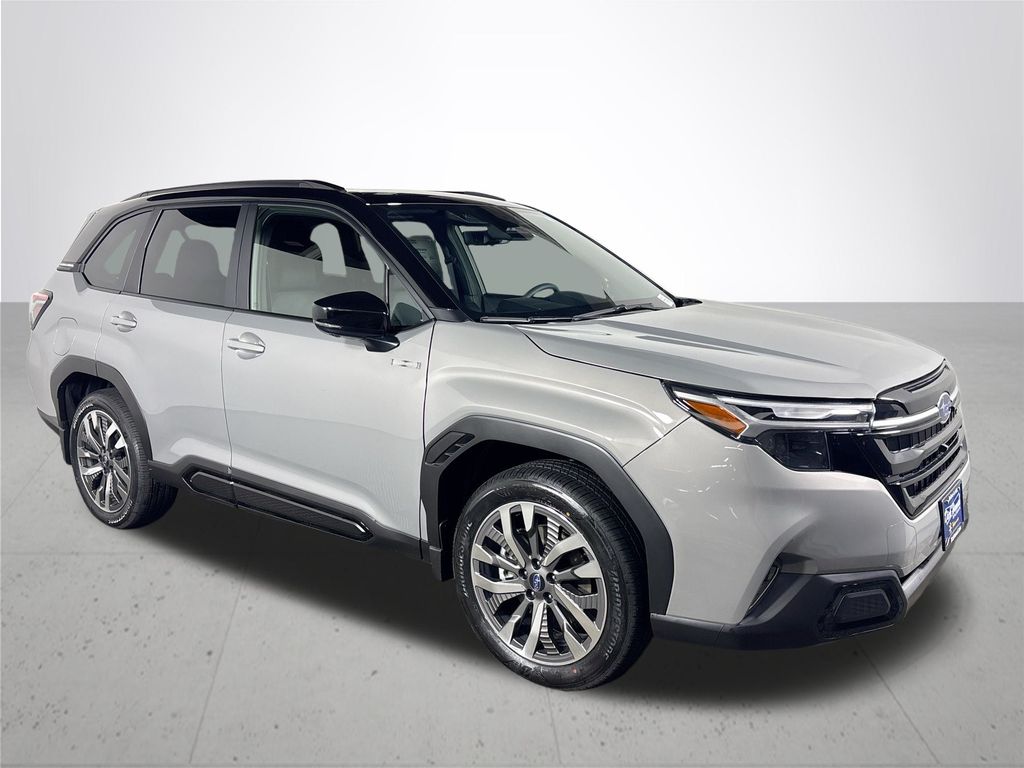 2025 Subaru Forester Touring photo 4