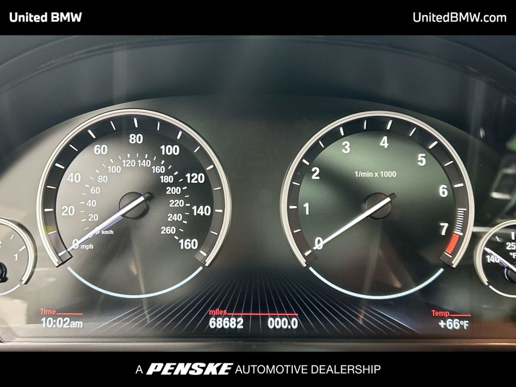 Thumbnail: 2014 BMW 5 Series - 15