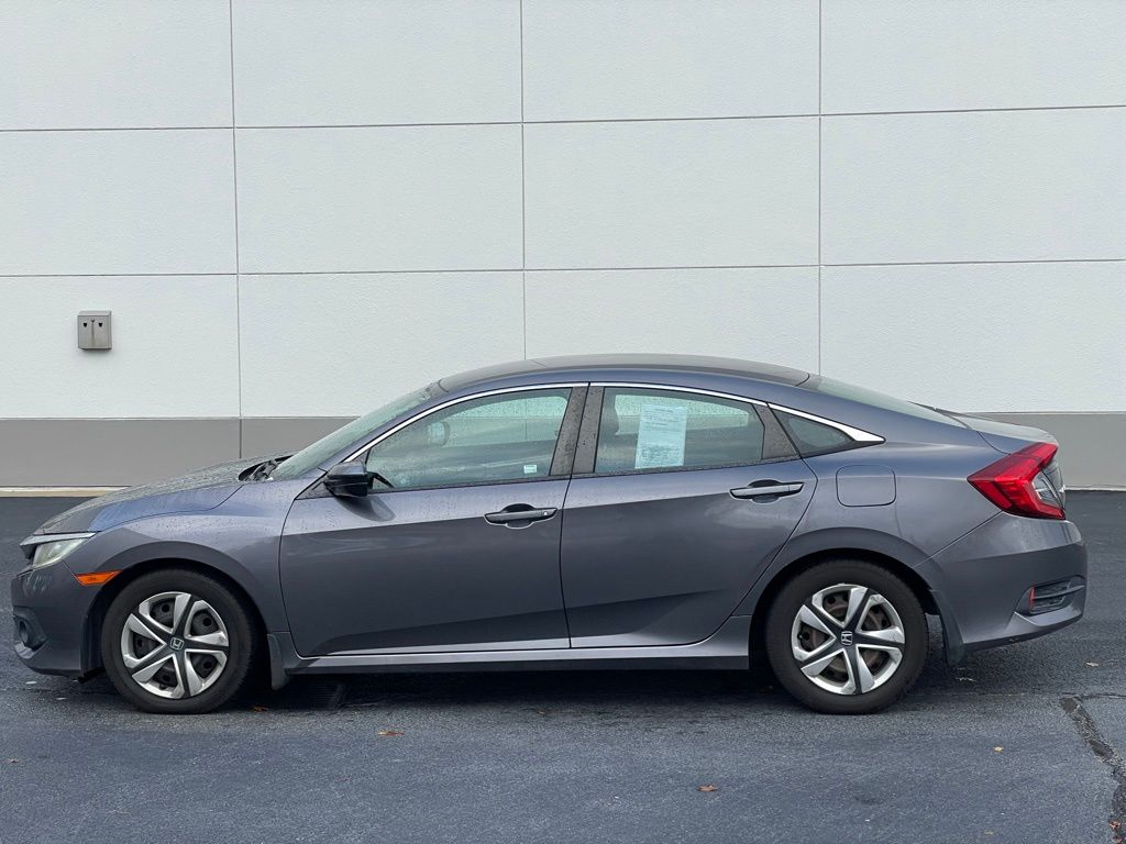 Thumbnail: 2016 Honda Civic - 2