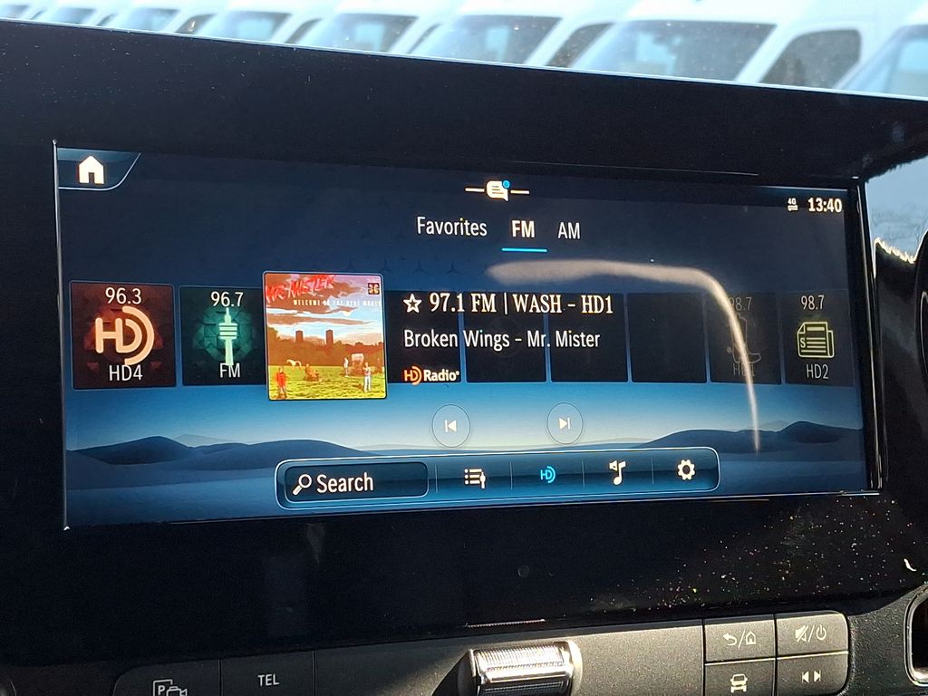 Thumbnail: 2025 Mercedes-Benz Sprinter - 13