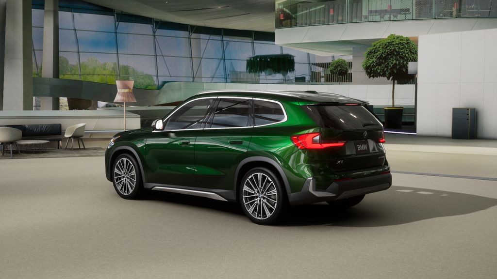 2025 BMW X1 xDrive28i 26