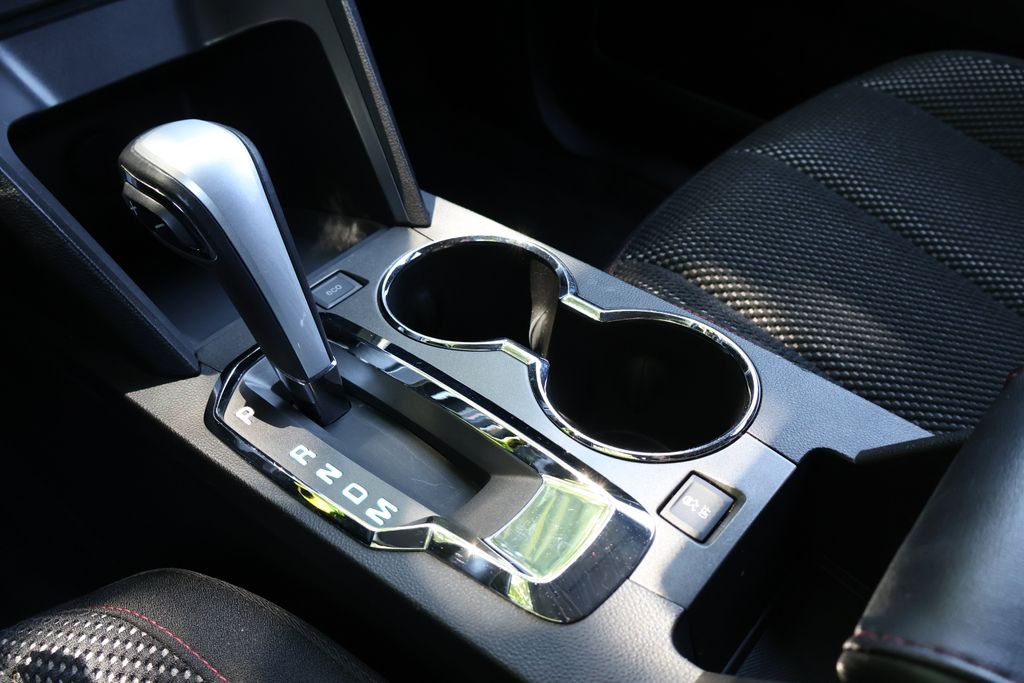 Thumbnail: 2011 Chevrolet Equinox - 19