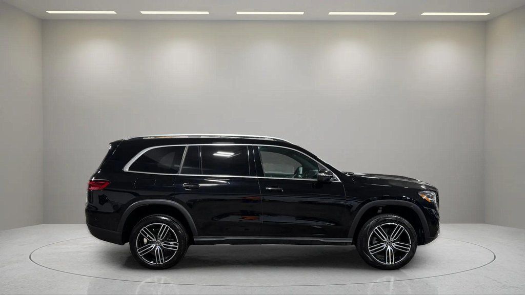 Used 2025 Black Mercedes-Benz GLS 450 image 2