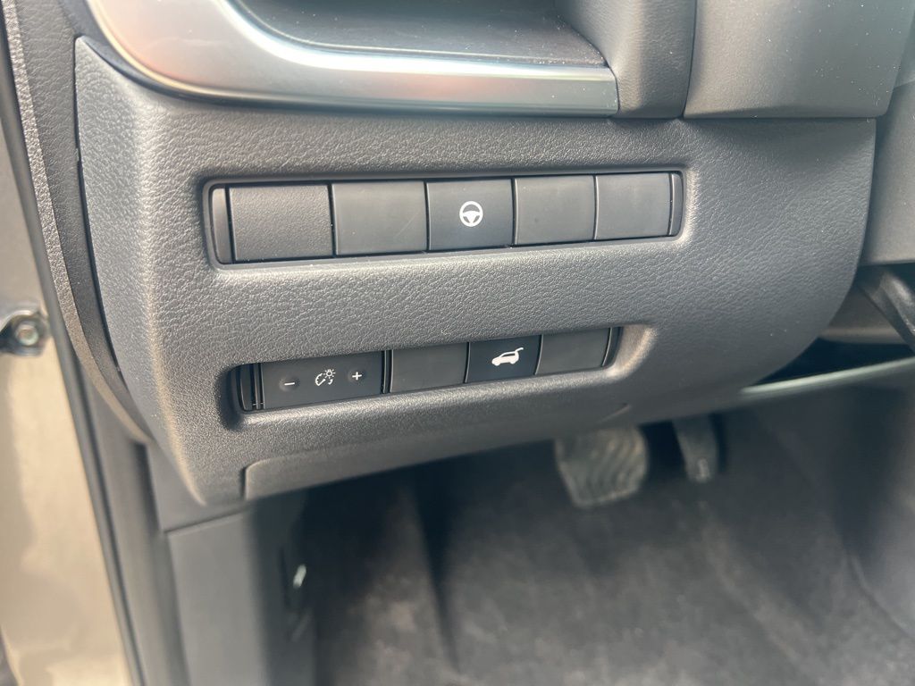 2021 Nissan Rogue SL photo