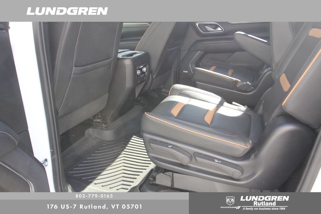 Used 2023 GMC Yukon XL SUV