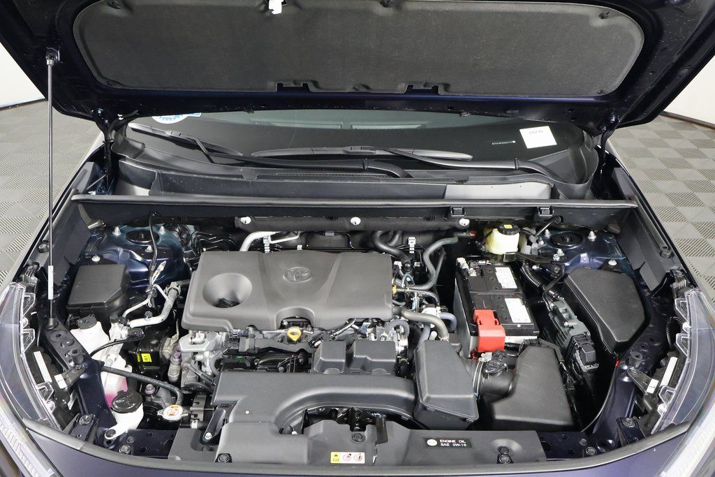 Thumbnail: 2025 Toyota RAV4 - 15