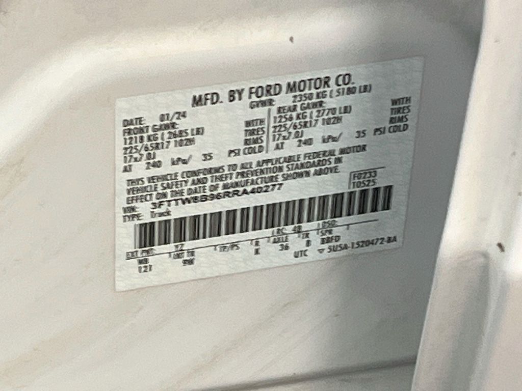 Used 2024 Oxford White Ford XL image 29