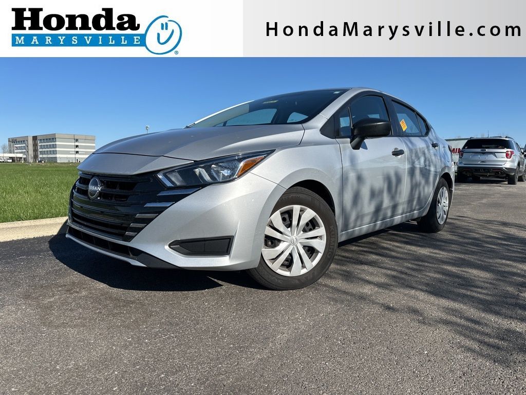 Brilliant Silver Metallic 2024 Nissan Versa S FWD Sedan Front-Wheel Drive Continuously Variable Transmission