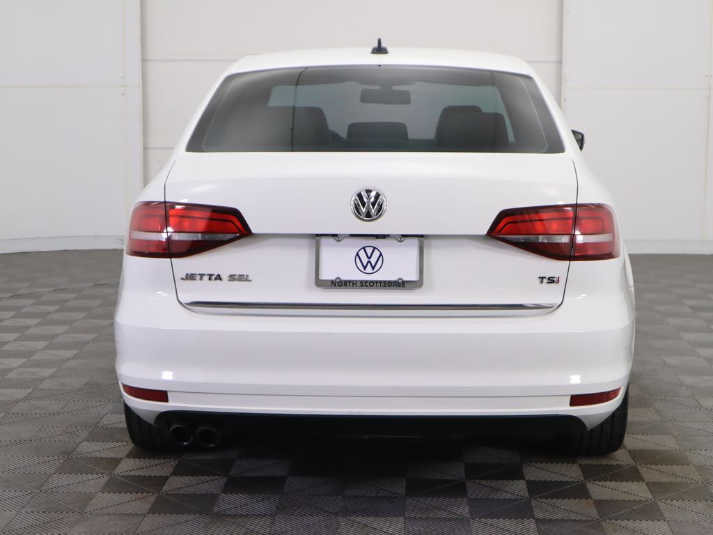 Thumbnail: 2017 Volkswagen Jetta - 6