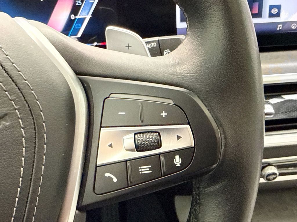 Thumbnail: 2024 BMW X5 - 12
