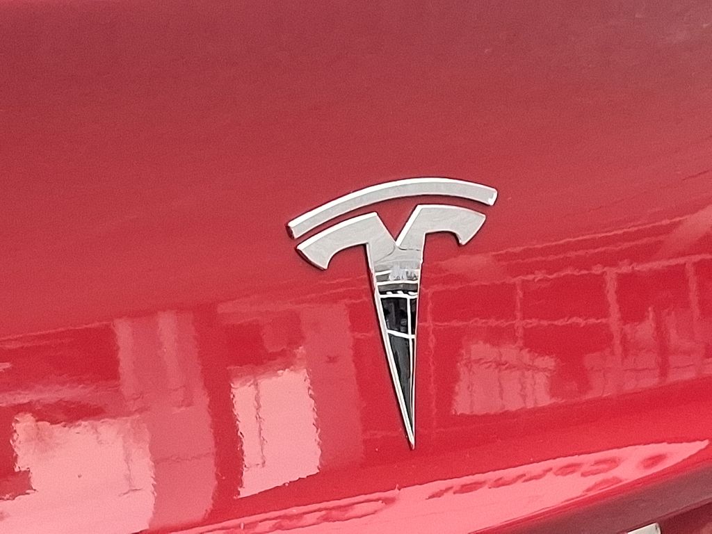 Thumbnail: 2019 Tesla Model 3 - 29