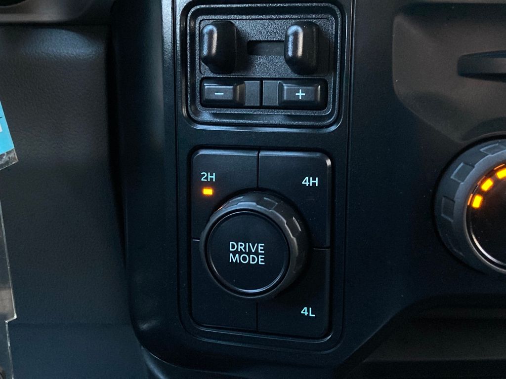 2023 Ford F-450 Chassis XLT