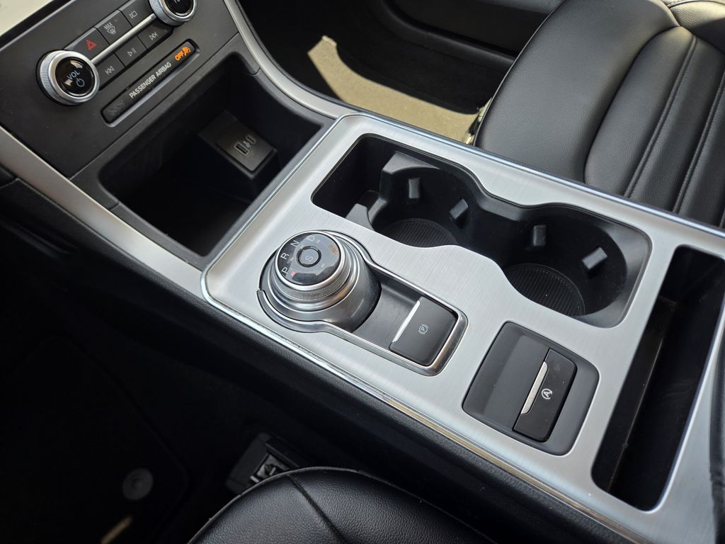 2022 Ford Edge SEL Silver at Autostrade