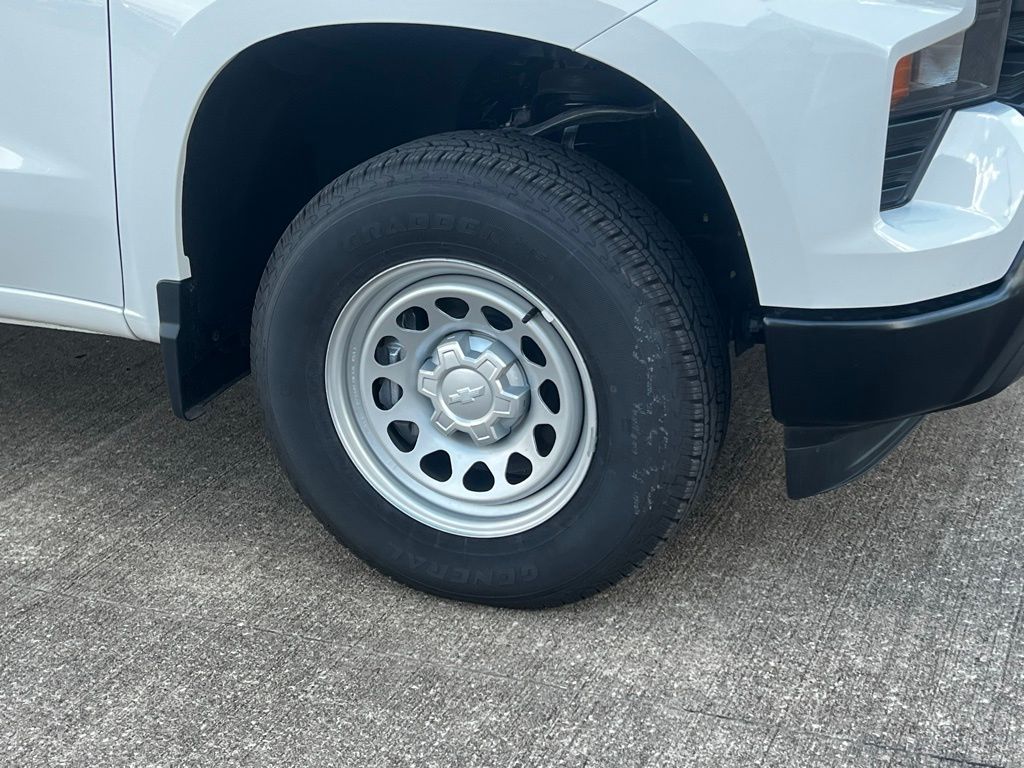 2025 Chevrolet Silverado 1500 WT - 6