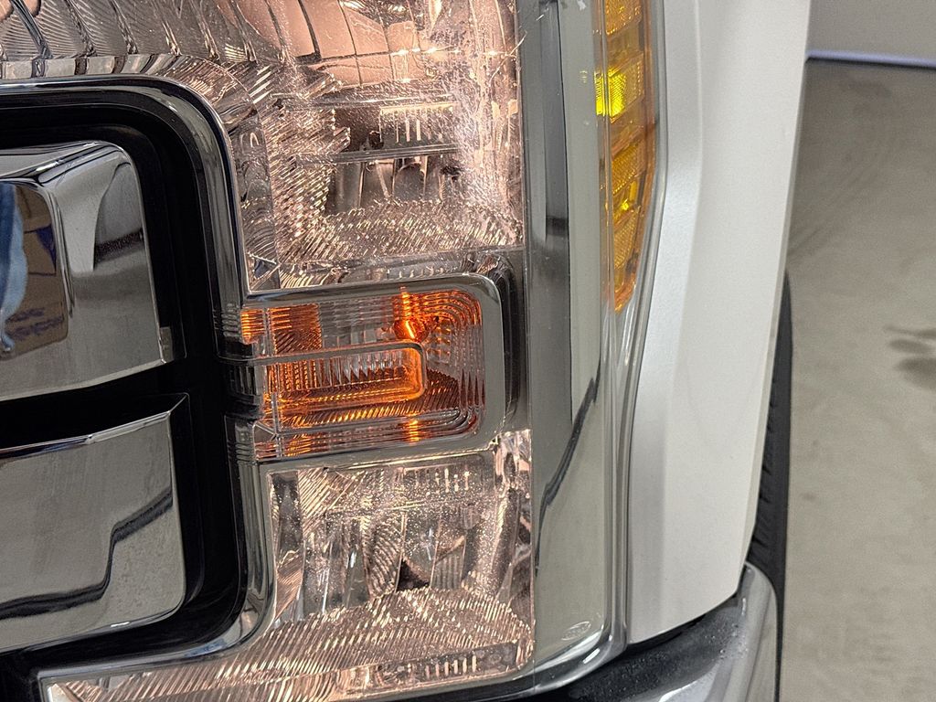 Used Car 2017 Ford F-250sd  Lariat For Sale Under $30,000 In San Antonio, Texas