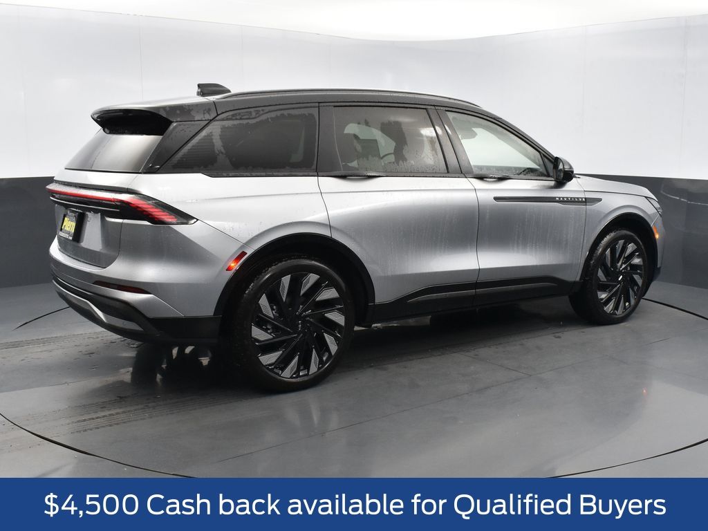 View vehicle photo 4