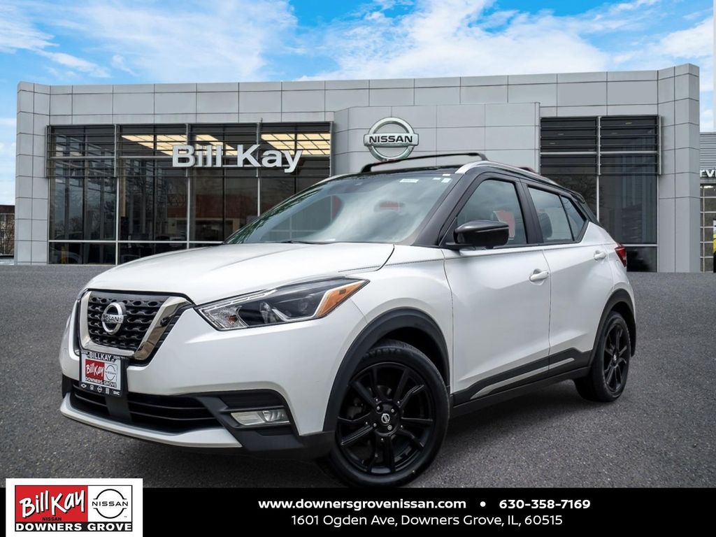 Aspen White/Super Black 2020 Nissan Kicks SUV / Crossover Front-Wheel Drive Continuously Variable Transmission