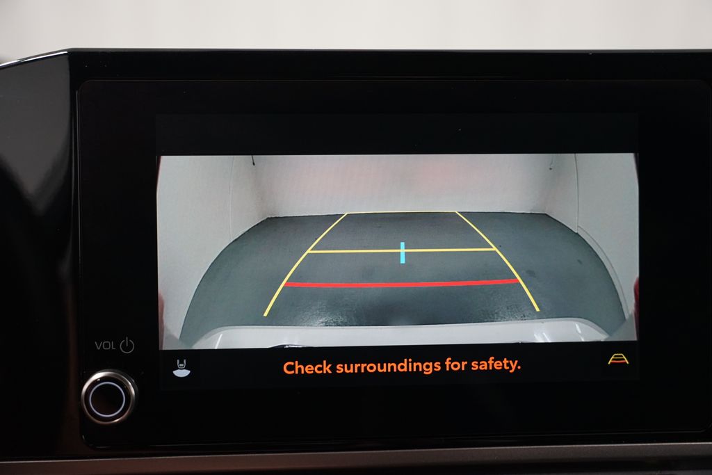 Thumbnail: 2025 Toyota Camry - 19