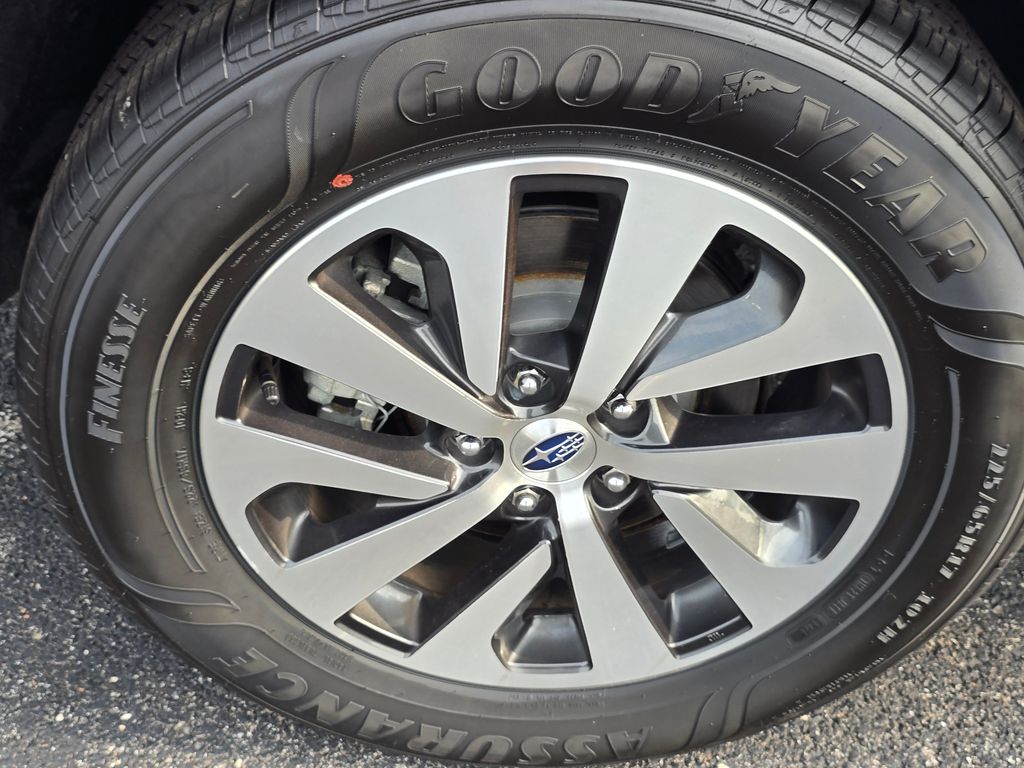 Used 2024 Gray Subaru Premium image 9