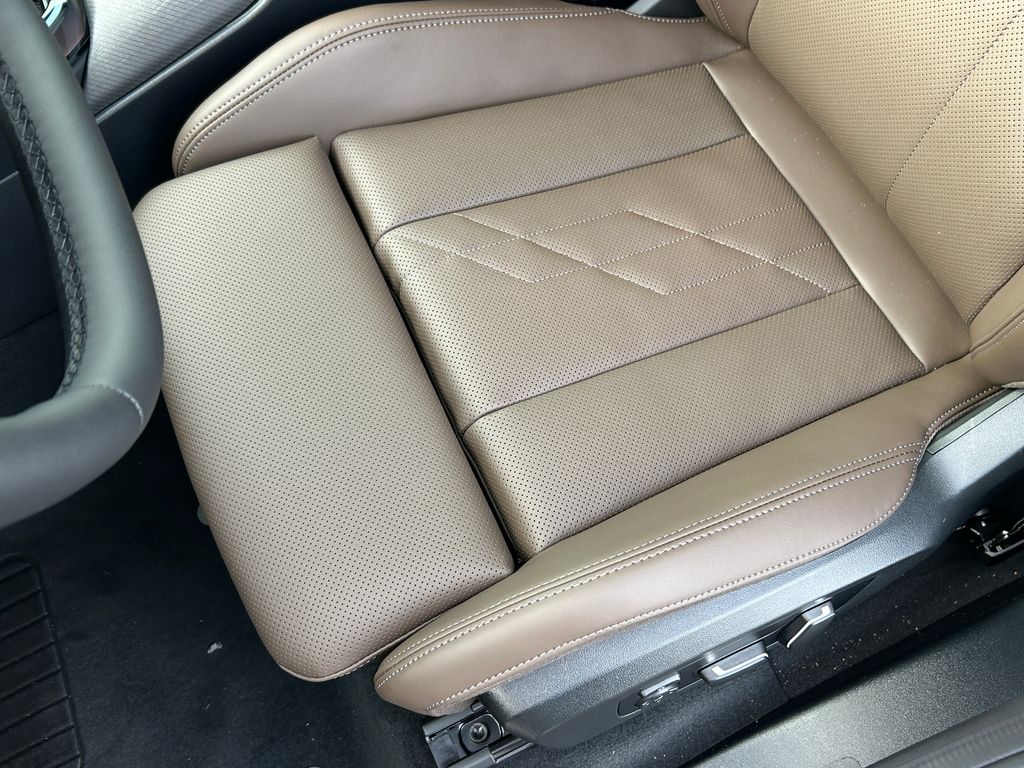 Thumbnail: 2026 BMW X3 - 15