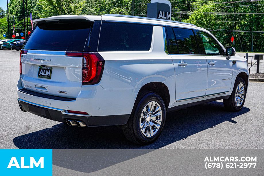 Used 2025 White GMC Denali image 5
