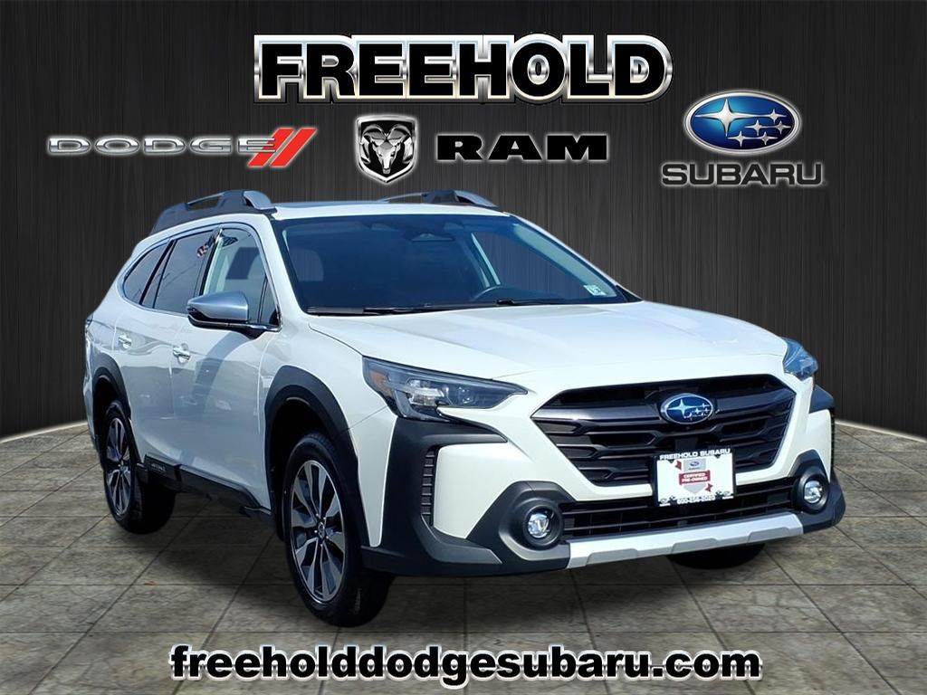 2023 Subaru Outback Touring XT AWD