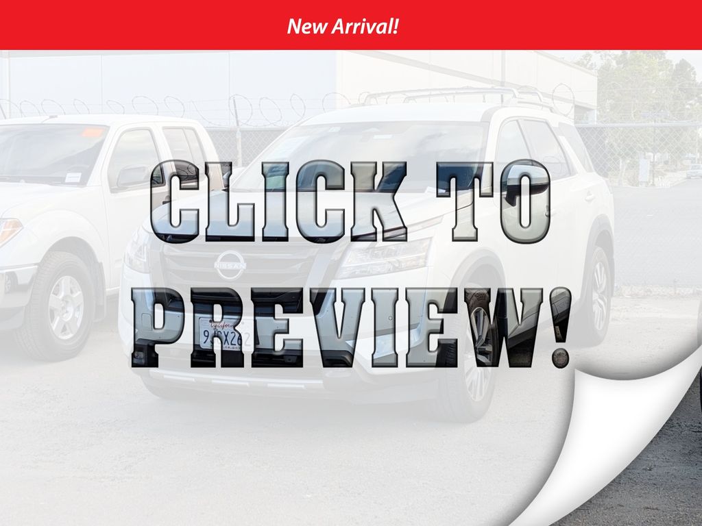 2023 Nissan Pathfinder SL FWD