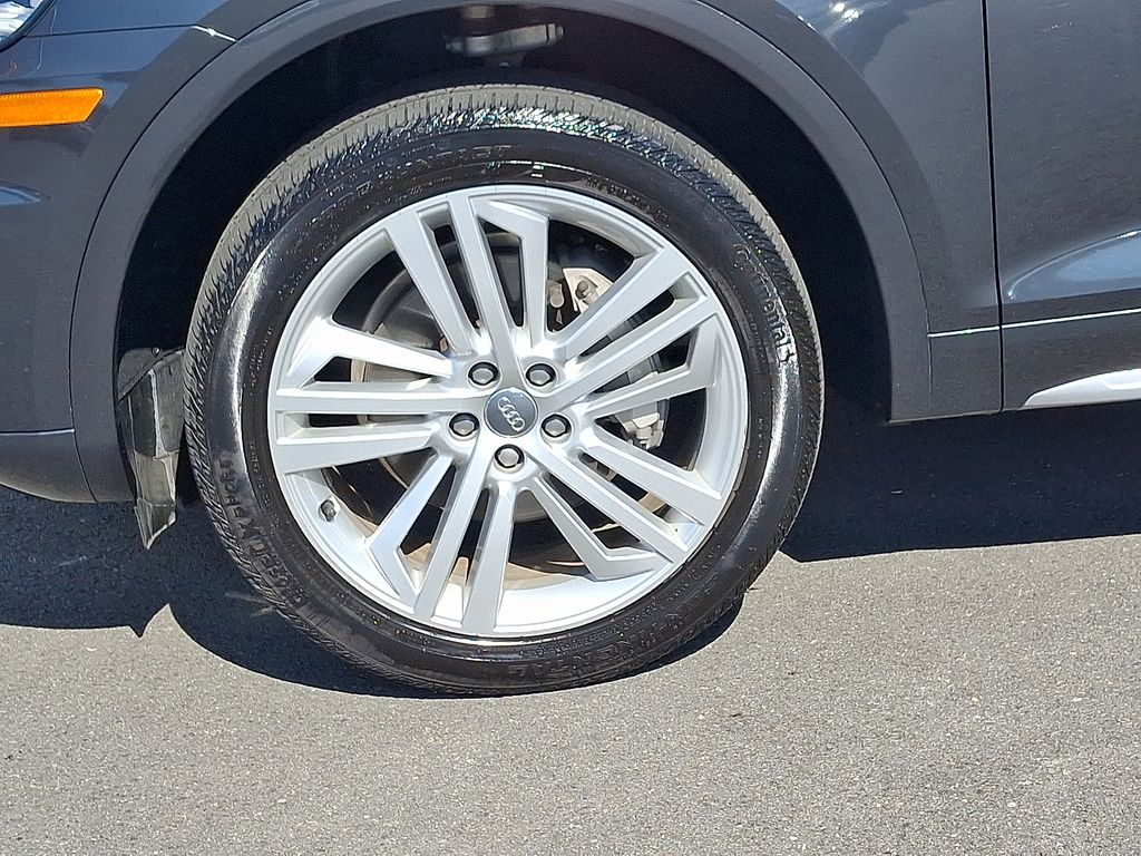 Thumbnail: 2018 Audi Q5 - 8