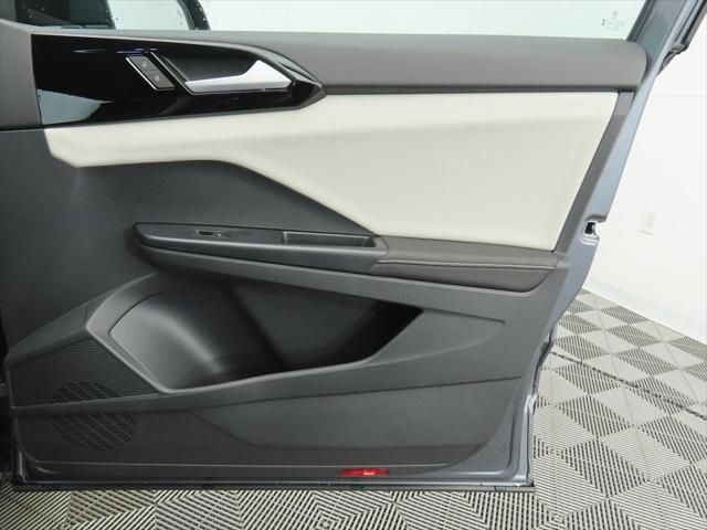 Thumbnail: 2026 Volkswagen Taos - 25