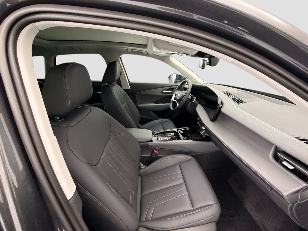 Thumbnail: 2026 Audi Q3 - 19