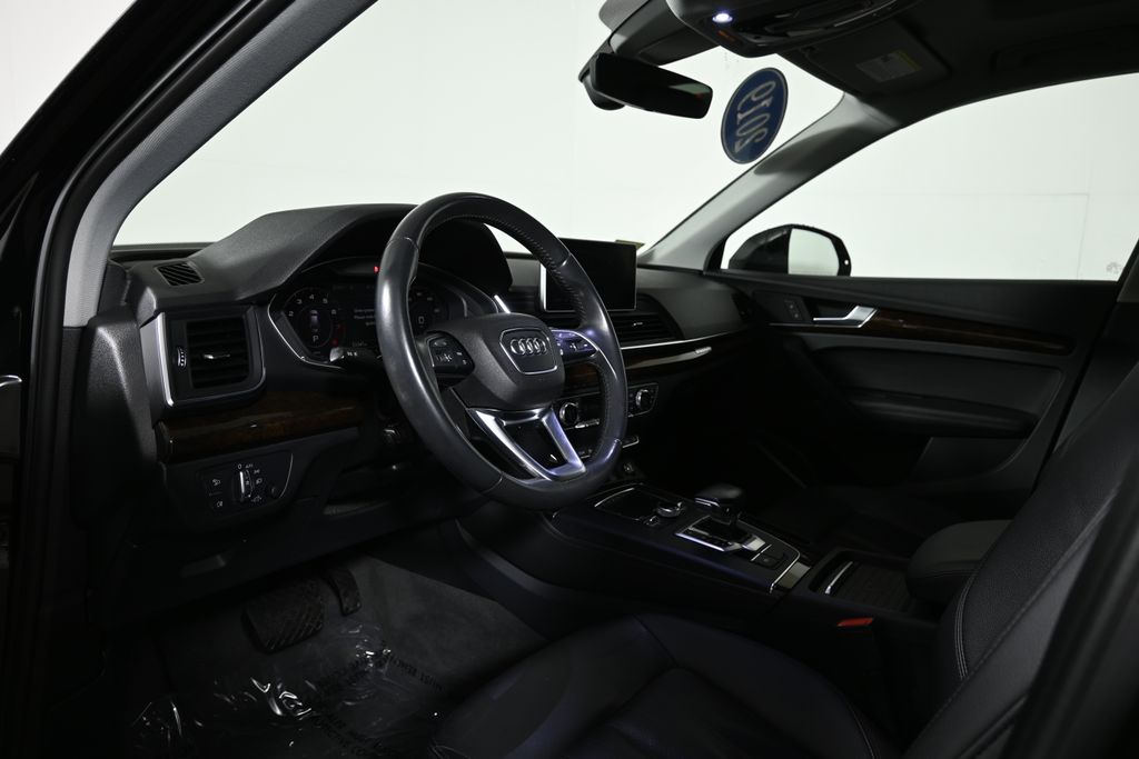 Thumbnail: 2019 Audi Q5 - 15