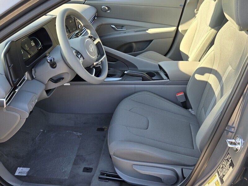 2026 Hyundai Elantra - $22,110