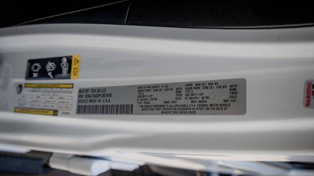 Used 2023 Jeep Gladiator Sport 4D Crew Cab