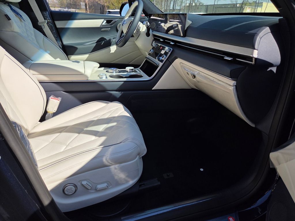 New 2026 Blue Genesis 3.5T Prestige image 12