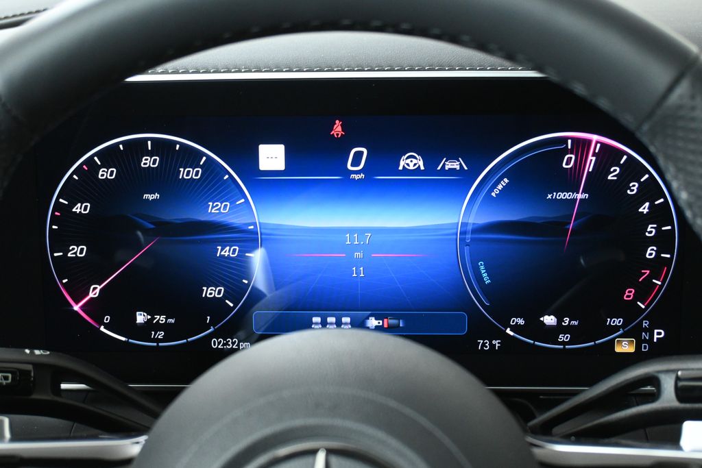 2025 Mercedes-Benz GLC 350 15