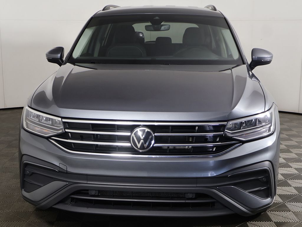 Used 2024 Gray Volkswagen 2.0T S image 9