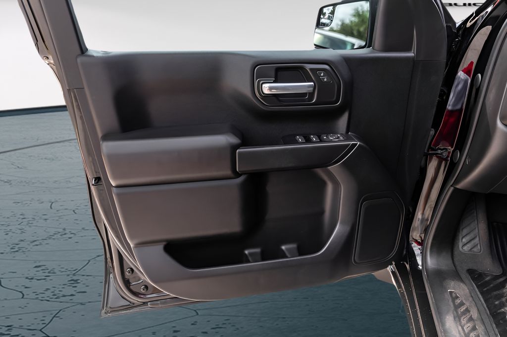 Used Car 2023 Chevrolet Silverado 1500  Custom For Sale Under $30,000 In Austin, Texas