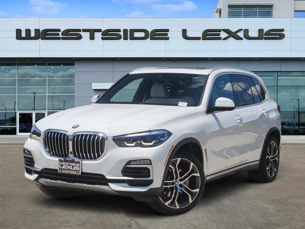 2021 BMW X5 sDrive40i White at Mac Haik CDJR North Houston