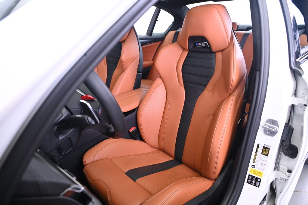 Thumbnail: 2020 BMW M5 - 5