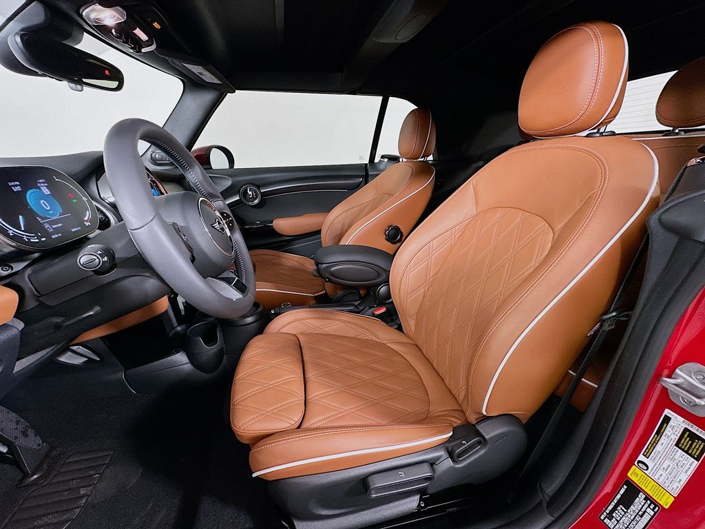 Thumbnail: 2024 MINI Cooper - 21