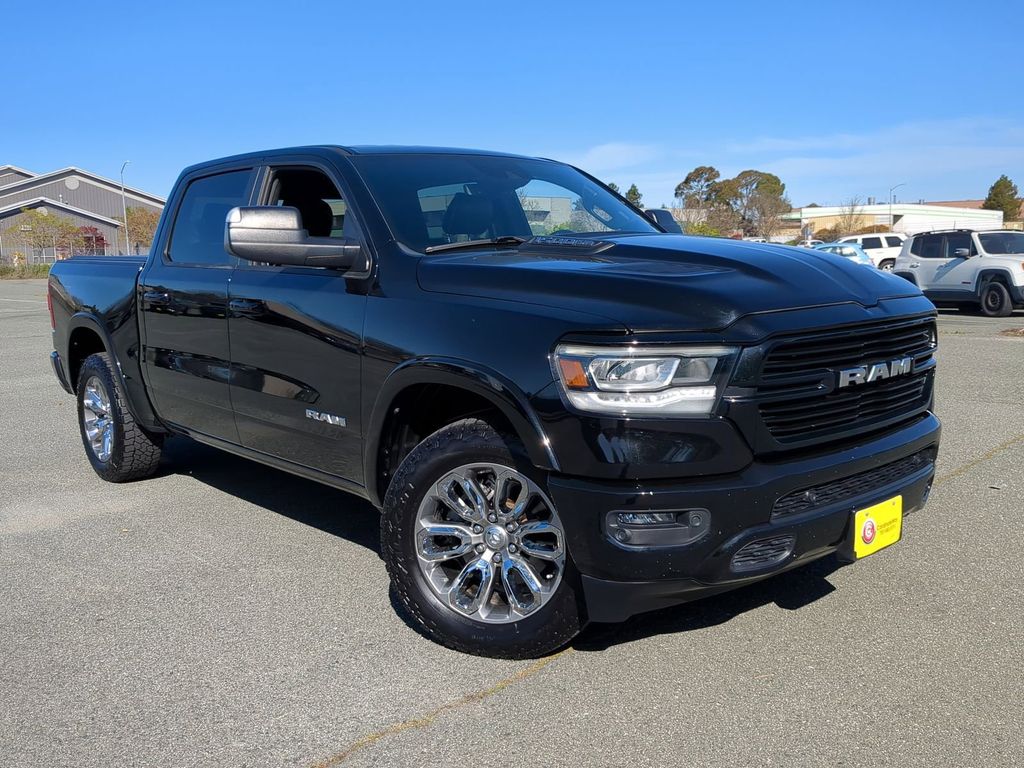 2022 RAM 1500 Laramie Crew Cab 4WD