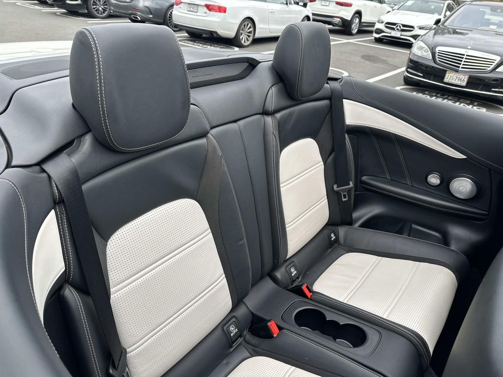 Thumbnail: 2021 Mercedes-Benz C-Class - 25