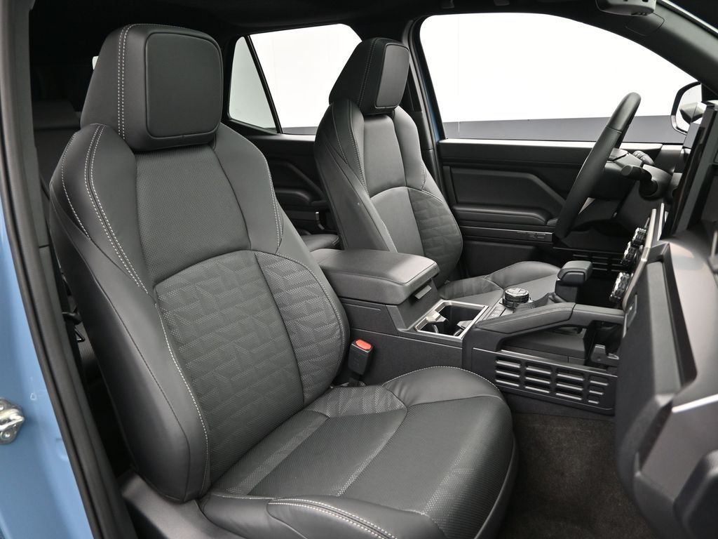 2025 Toyota 4Runner Hybrid TRD Off Road