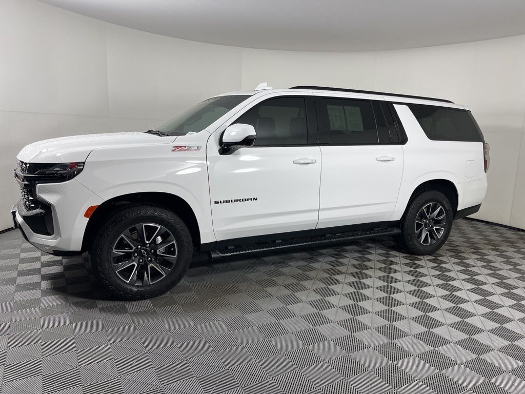 Thumbnail: 2024 Chevrolet Suburban - 2