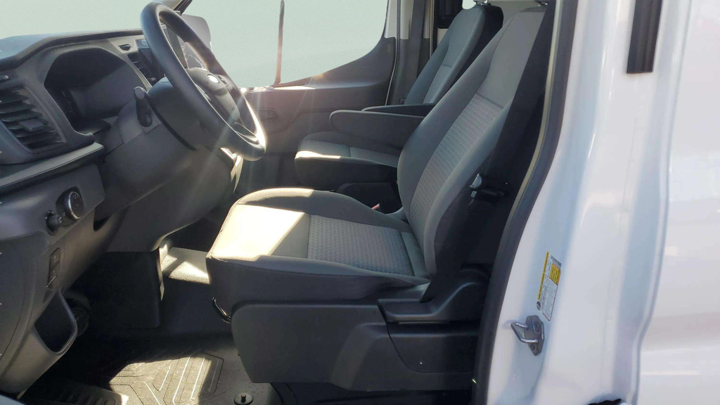 New 2026 White Ford Base image 37