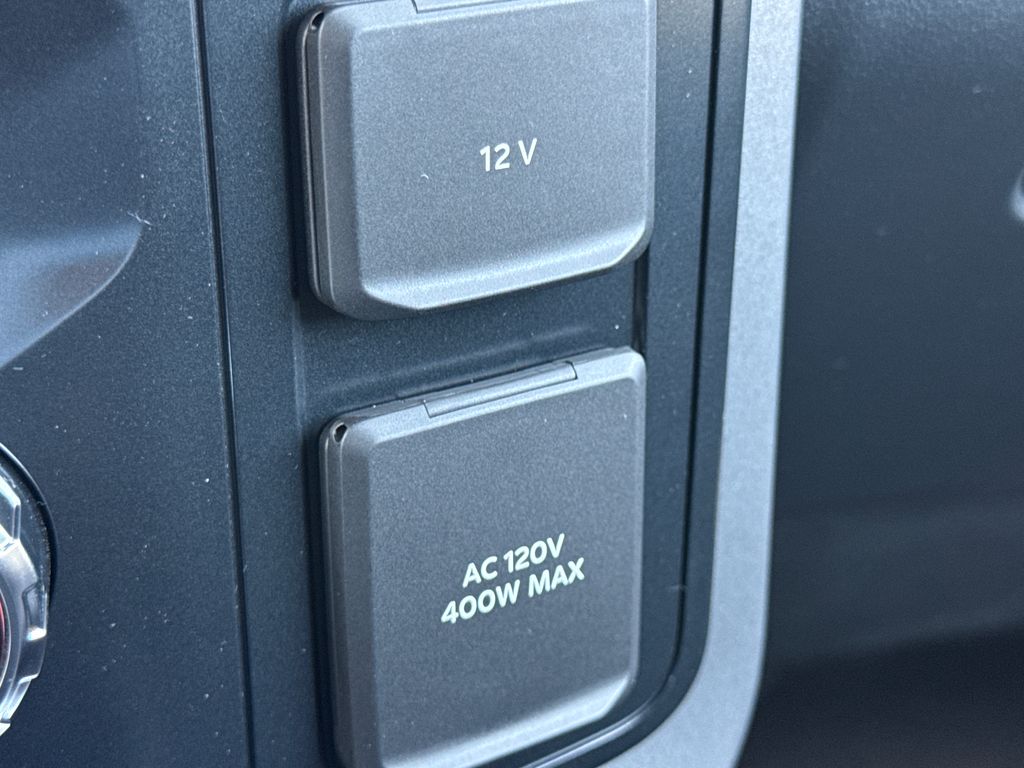 New 2026 Silver Ford XLT image 31