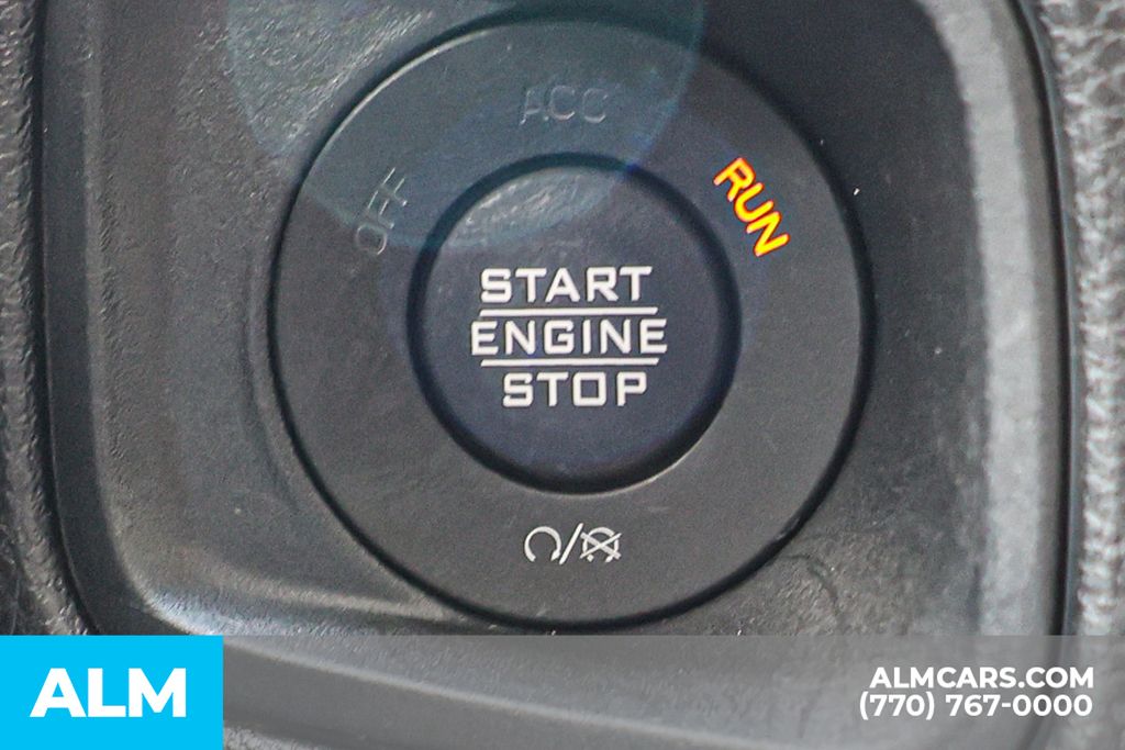 2025 Jeep Wrangler #42