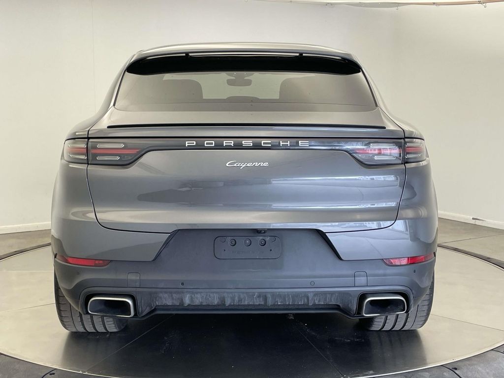 2021 Porsche Cayenne Coupe Base - 5