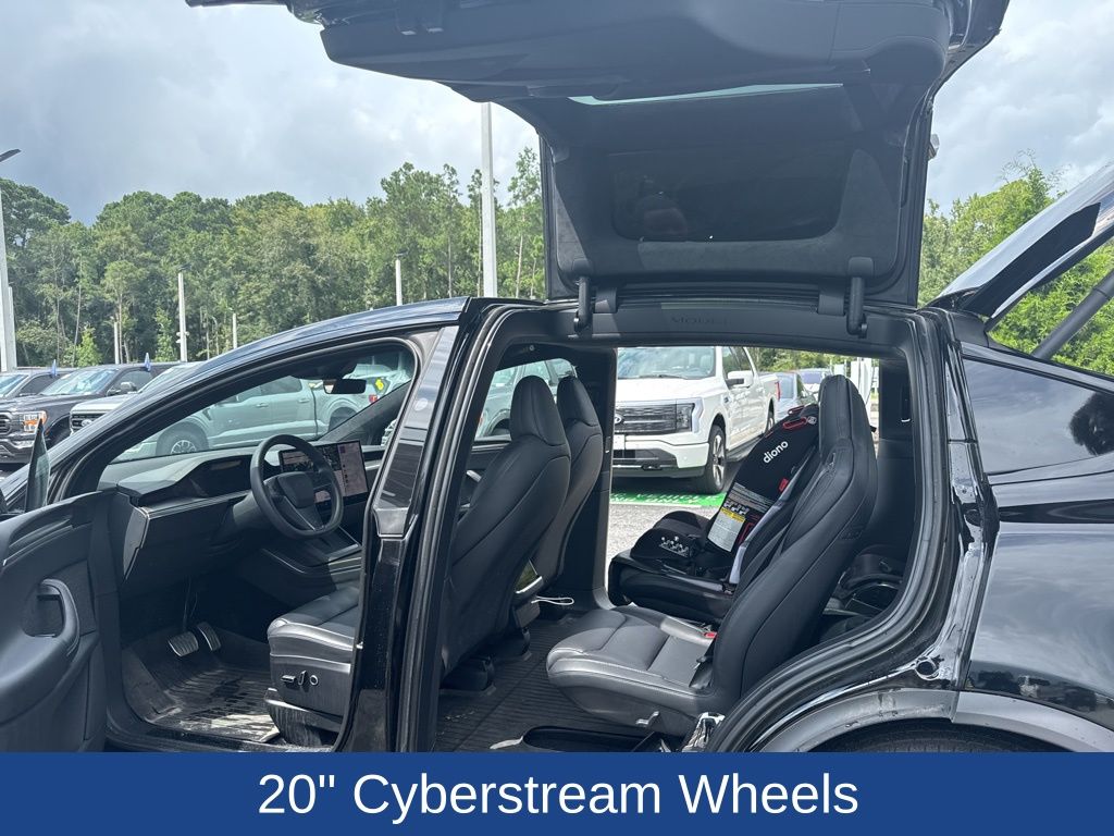 2023 Tesla Model X Plaid