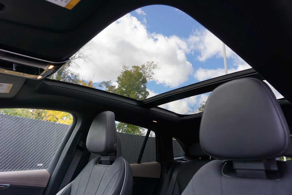 Thumbnail: 2023 Mercedes-Benz EQE - 12